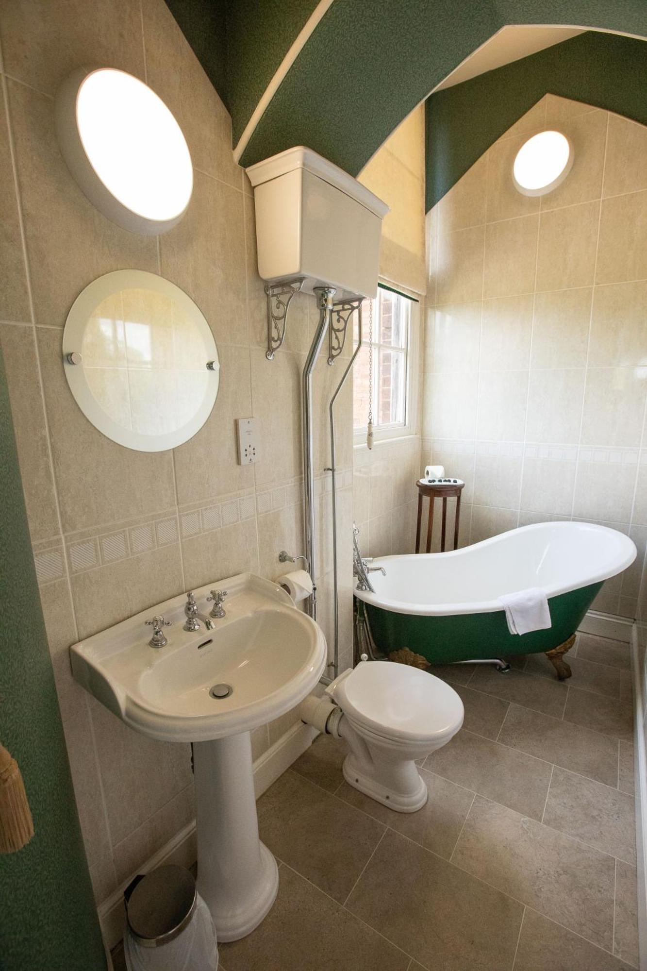 Grafton Manor Hotel Бромсгроув Екстериор снимка